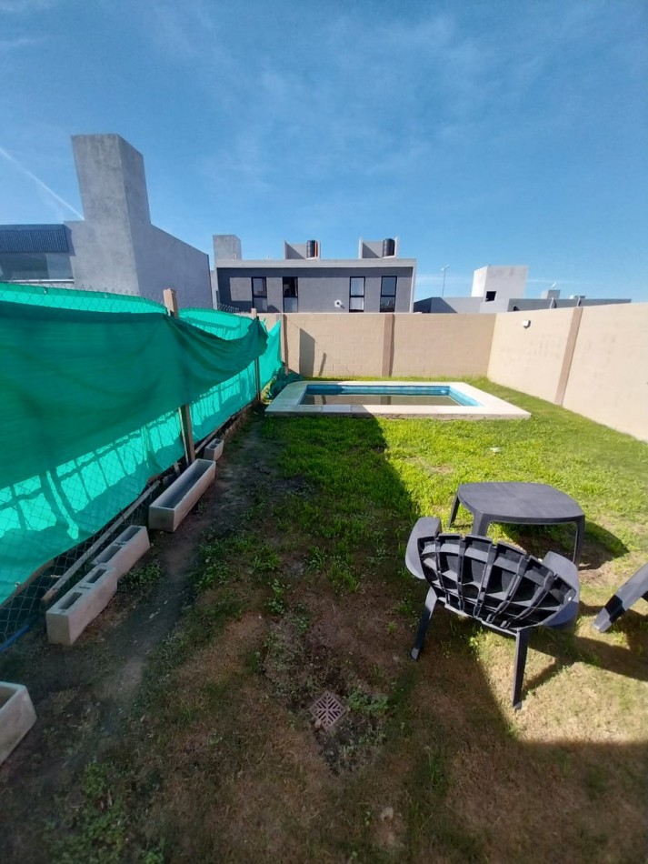 La Docta Duplex en venta 3 dor nuevo calidad piscina