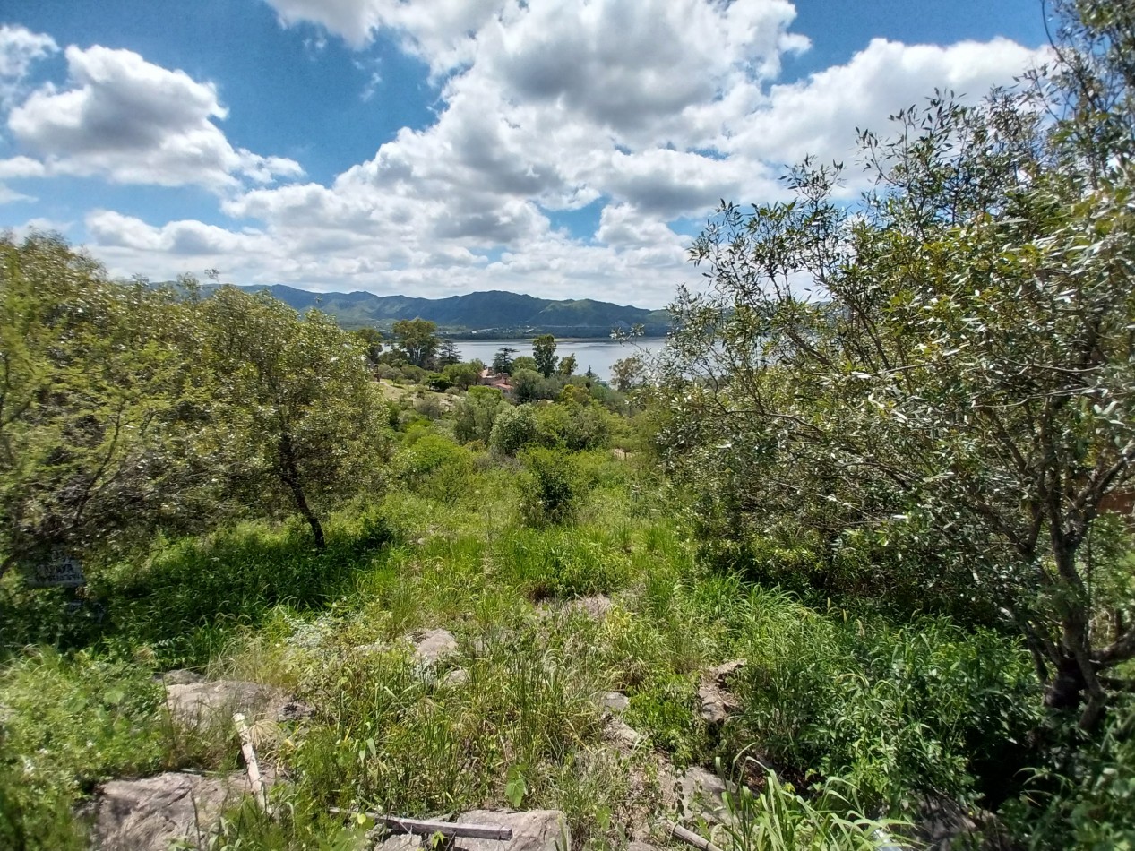 Parque Siquiman vista al lago San Roque terreno 1400m2