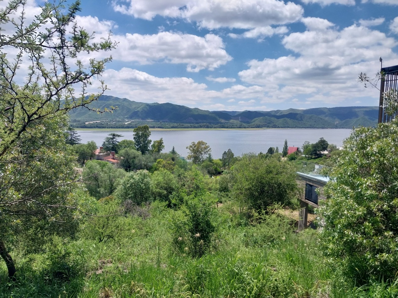 Parque Siquiman vista al lago San Roque terreno 1400m2