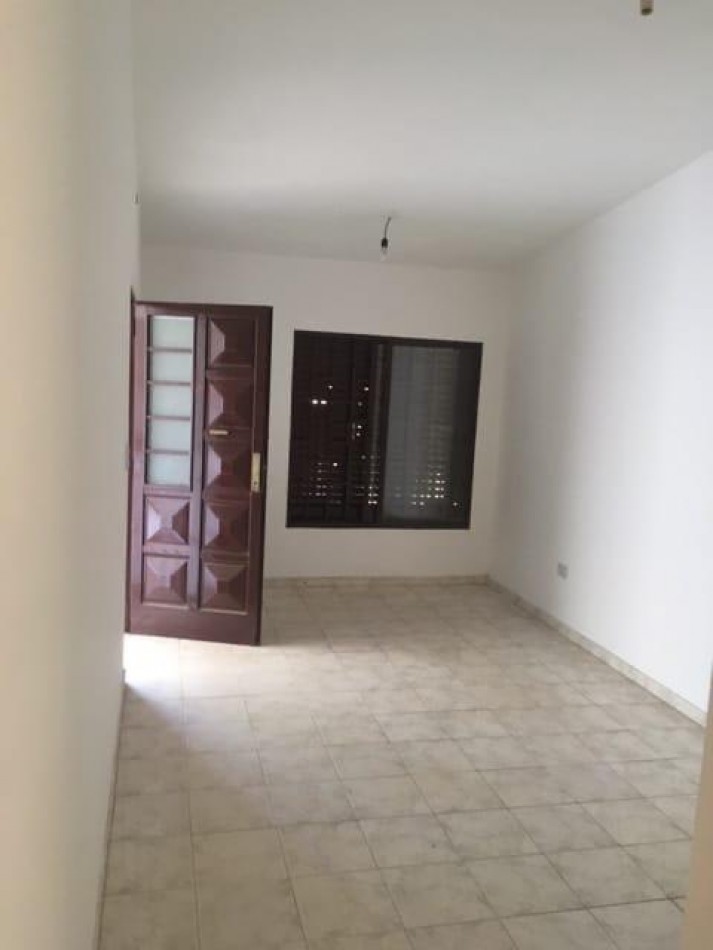 Villa Adela casa en venta 3dor - Bancor