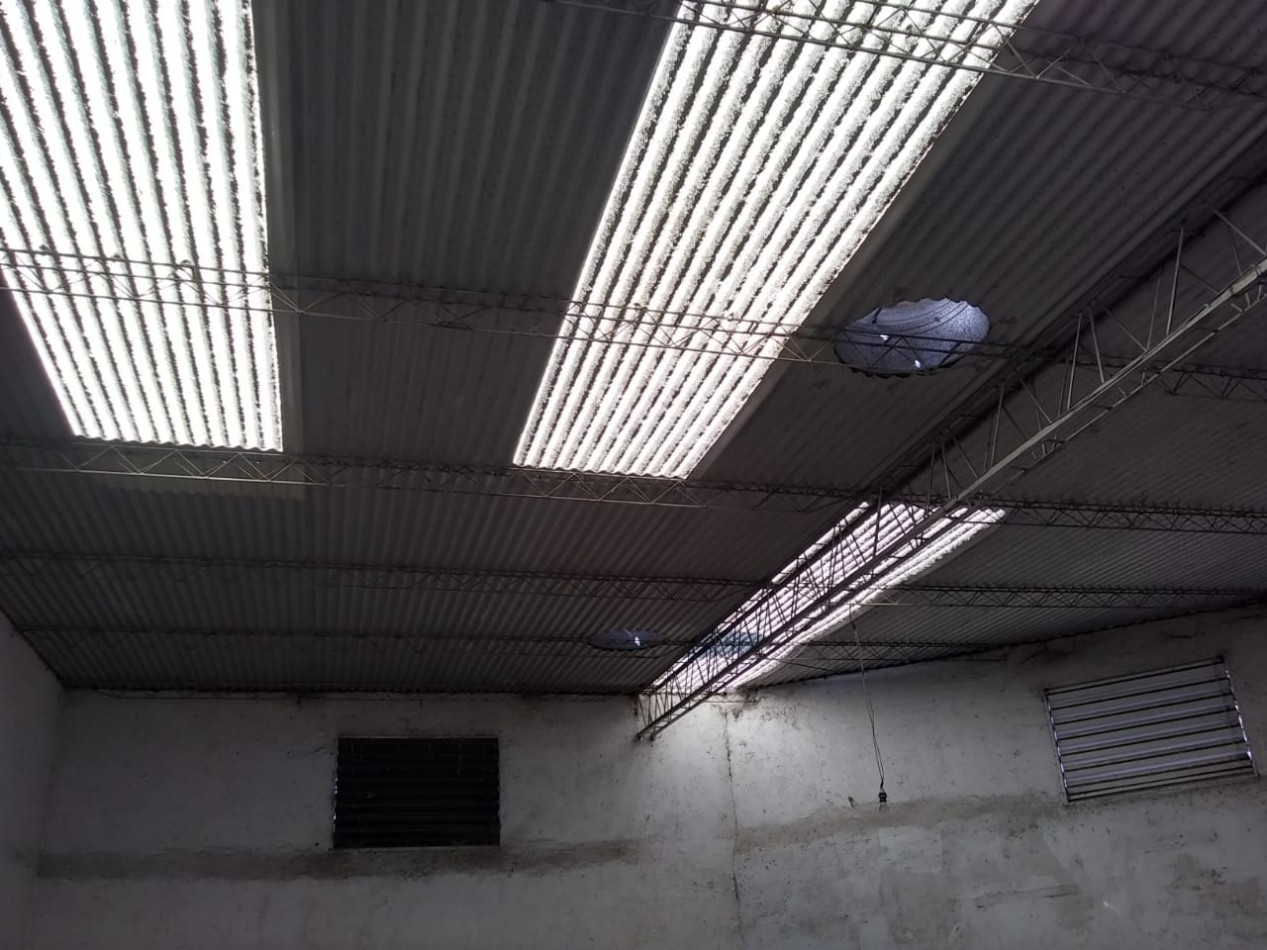 Crisol Norte Venta galpon 600m2 a metros Av. Sabattini Centro