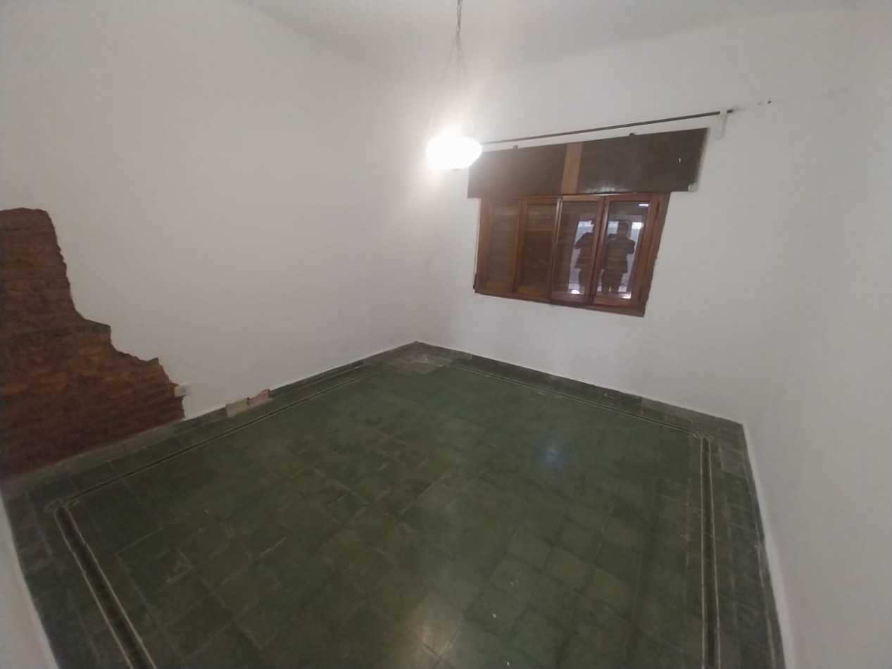 Guemes casa venta a metros Julio Roca