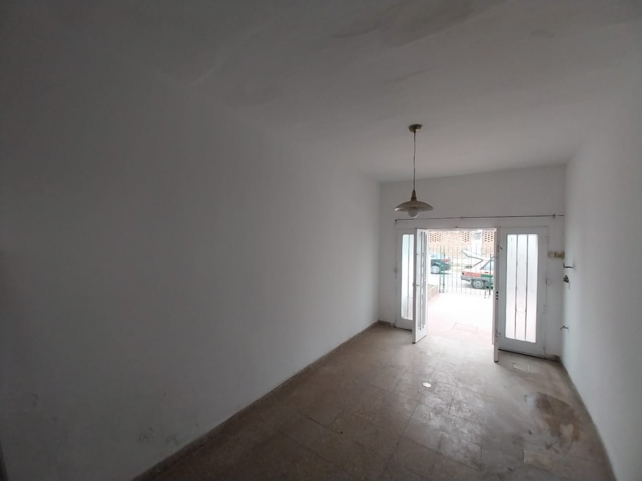 RESERVADA Los Platanos casa venta 3 dor a metros de Luis Agote Appto Bancor