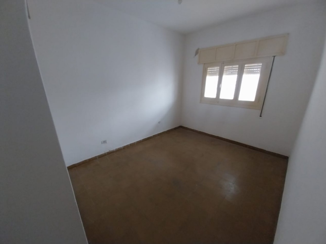 RESERVADA Los Platanos casa venta 3 dor a metros de Luis Agote Appto Bancor