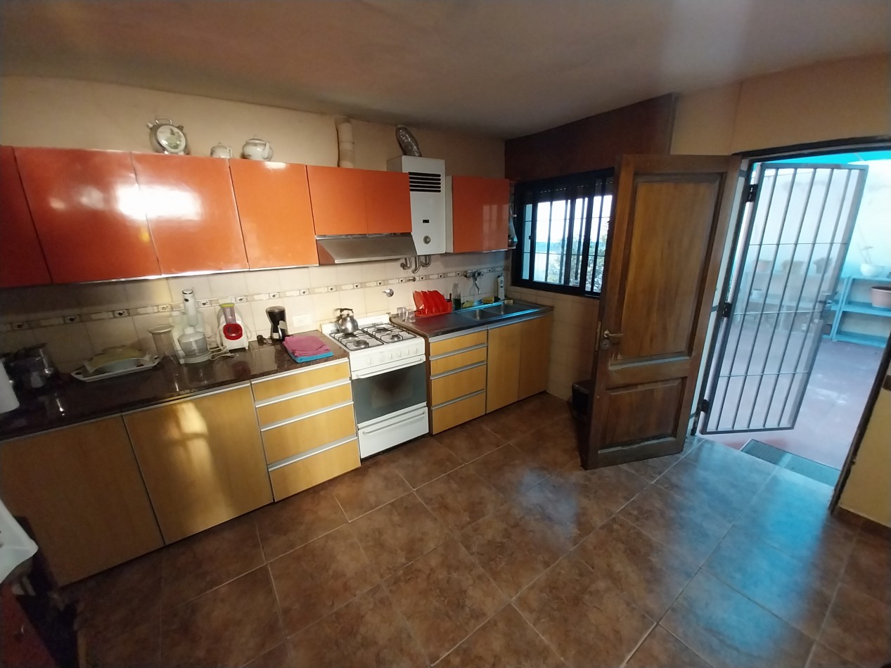 RESERVADA Apto Bancor Colinas de Bella Vista casa venta 2 dor zona Ruta 20 Parque Capital