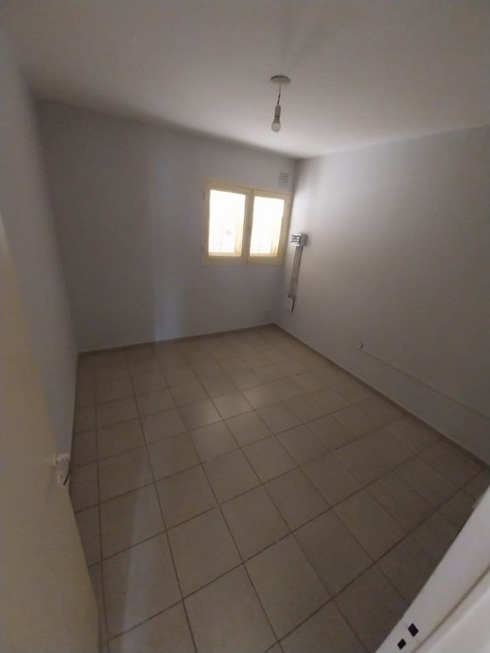 Villa Aspacia casa venta 3 dor a metros Aviador Pettirossi zona Villa Adela Estacion Flores