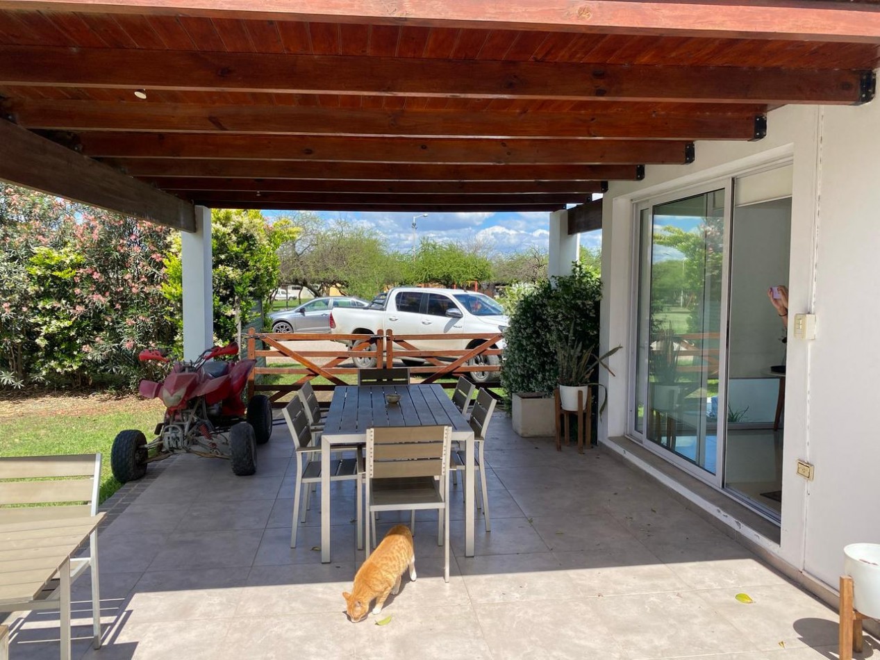 Casa venta Villa Catalina camino Rio Ceballos  seg 24hs  