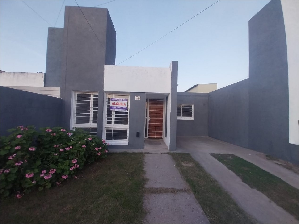 Carrara de Horizonte Sur Alquiler casa 2 dor impecable