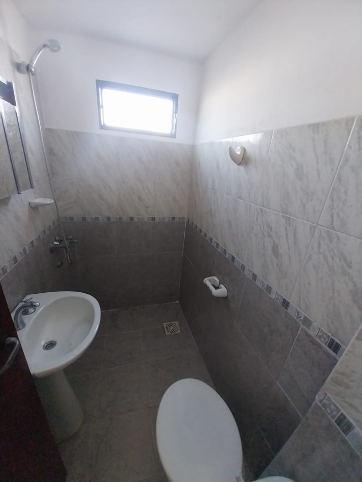 Matienzo alquiler casa chica 2 dormitorios 