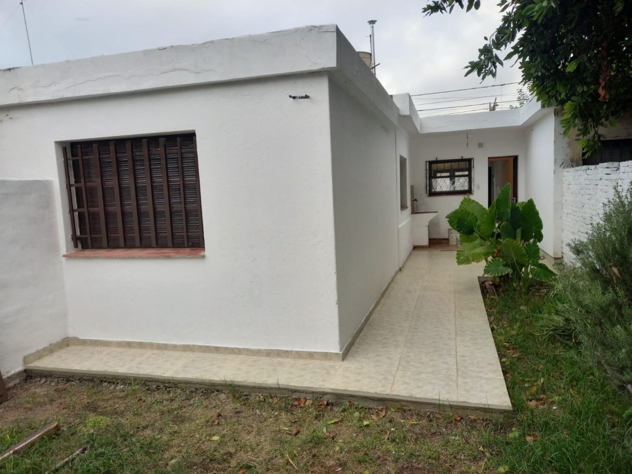ATE casa en alquiler 2 dor a metros Ruta 20 (Rosedal)
