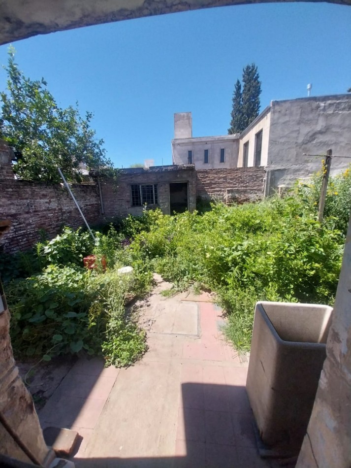 Los Paraisos VENTA casa a RECICLAR zona Alta Cordoba