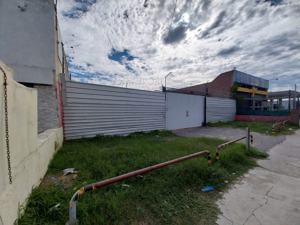 Alquiler Terreno baldio 1.000 m2 Av. Fuerza Aerea 4500