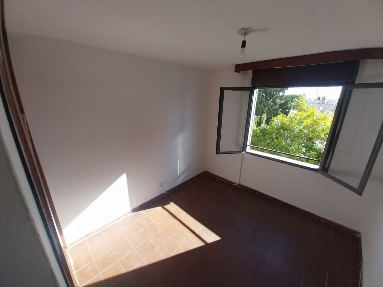 Alto alberdi Vendo Depto 2 dor ideal inversion zona Duarte Quiros