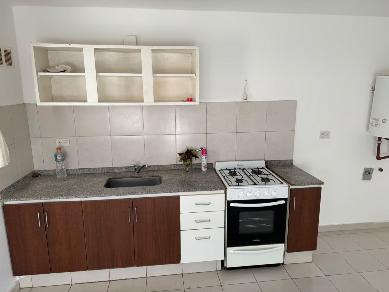 La Calera departamento venta 1 dor cochera piscina Hermosa Vista Planta baja