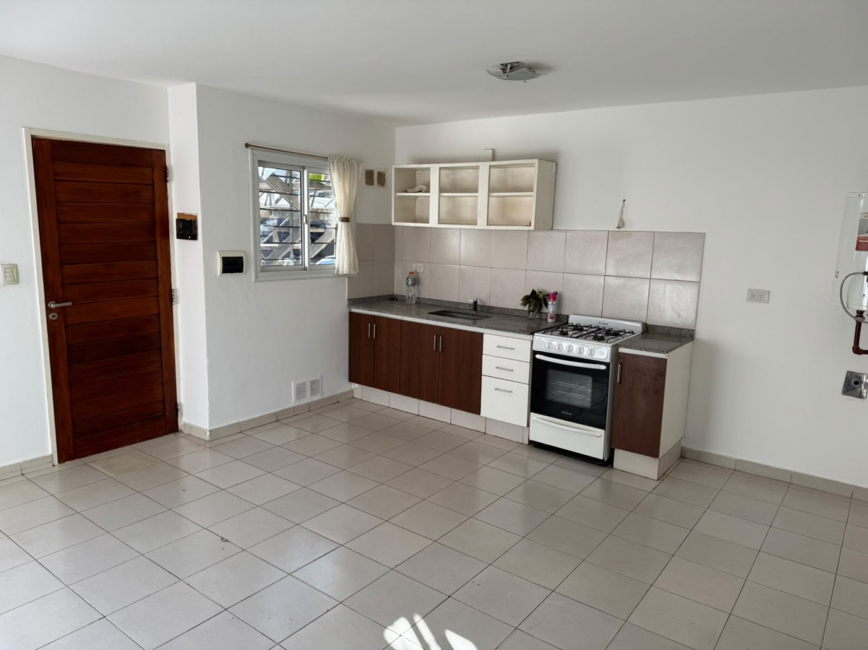 La Calera departamento venta 1 dor cochera piscina Hermosa Vista Planta baja