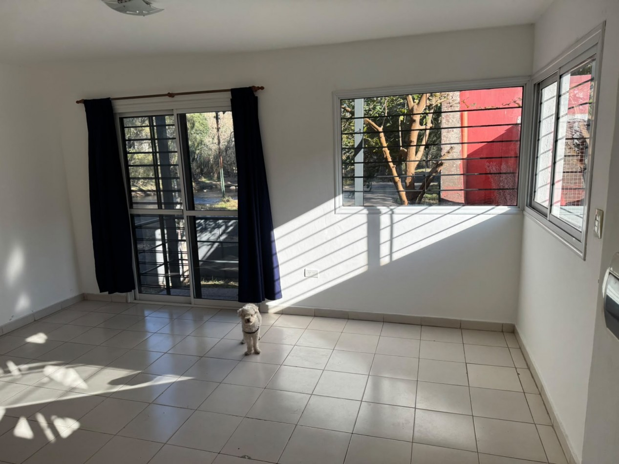 La Calera departamento venta 1 dor cochera piscina Hermosa Vista Planta baja