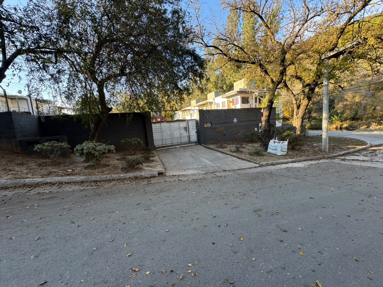 La Calera departamento venta 1 dor cochera piscina Hermosa Vista Planta baja