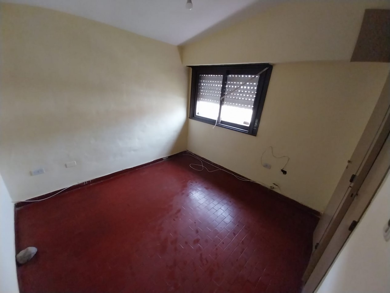 Rosedal casa en venta esquina 3 dor 2 baños la mejor zona