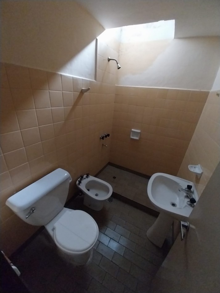 Rosedal casa en venta esquina 3 dor 2 baños la mejor zona