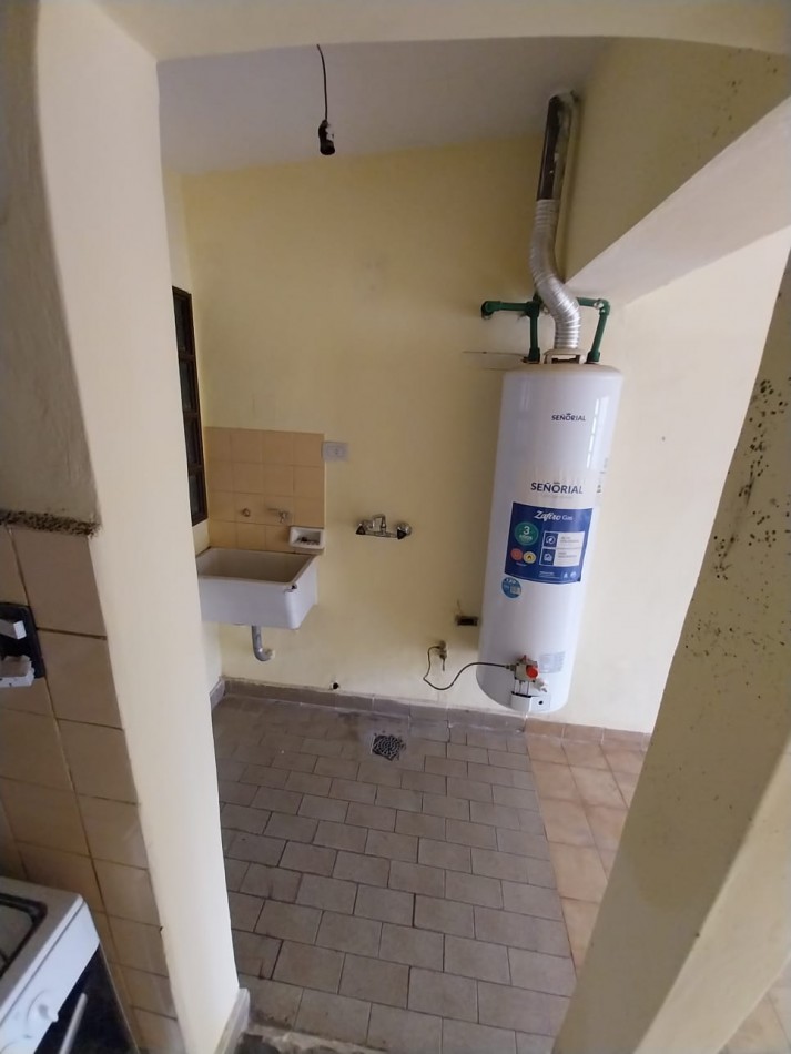 Rosedal casa en venta esquina 3 dor 2 baños la mejor zona