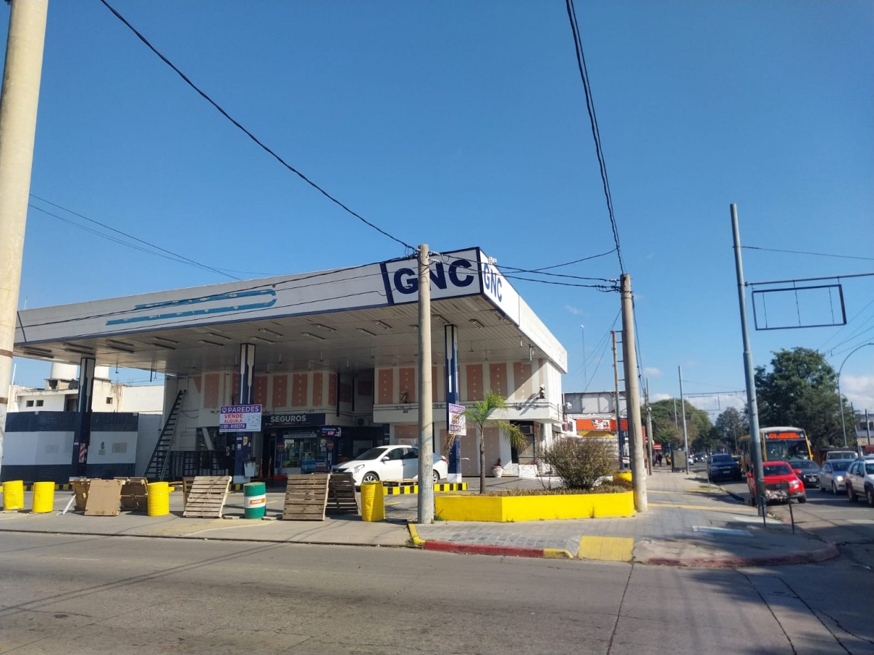 Vendo Terreno Av. Fuerza Aerea y Padre Lozano ideal Concesionarias Fast Food Locales