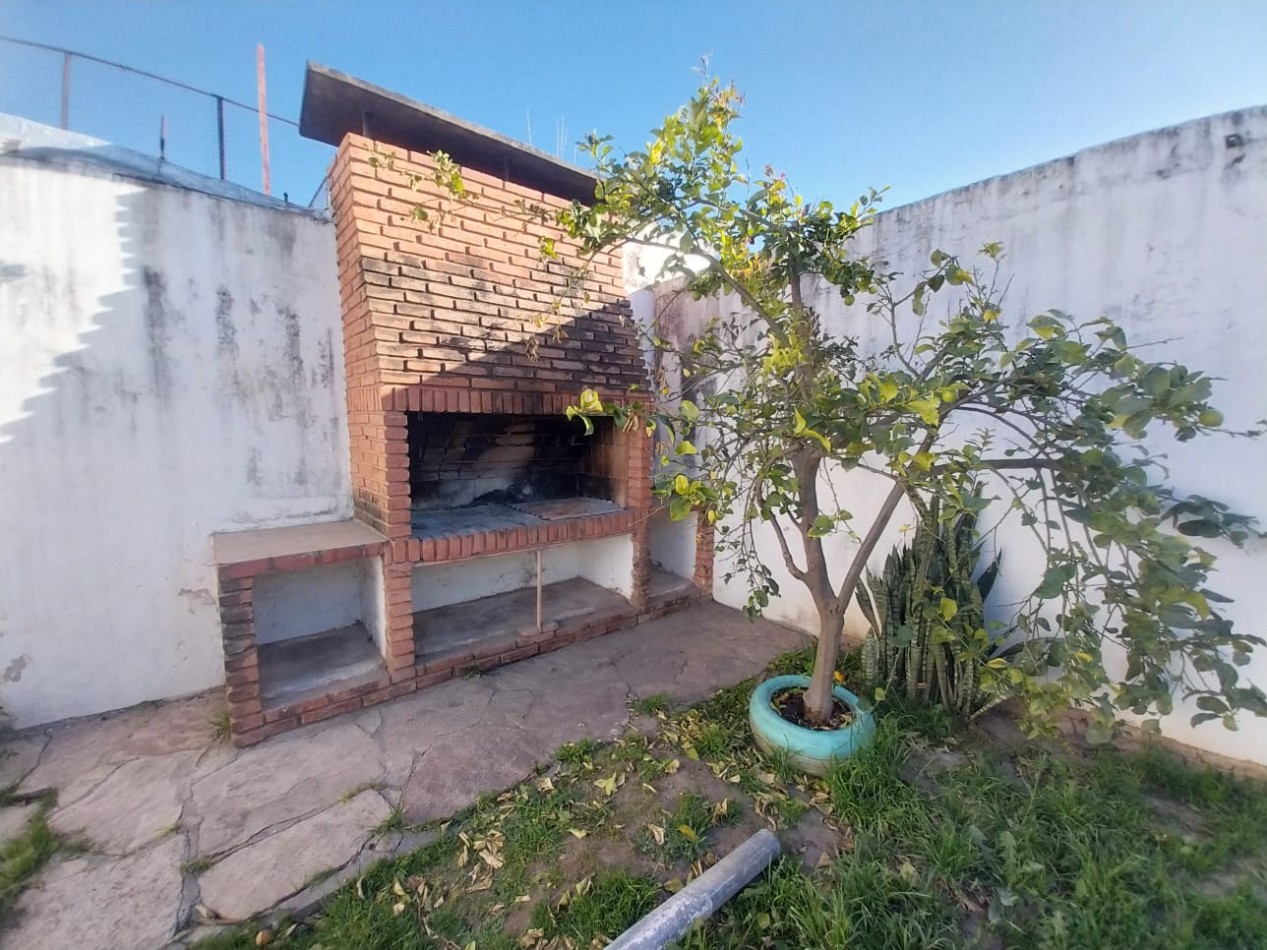Casa en venta barrio El Trebol 2 dormitorios 