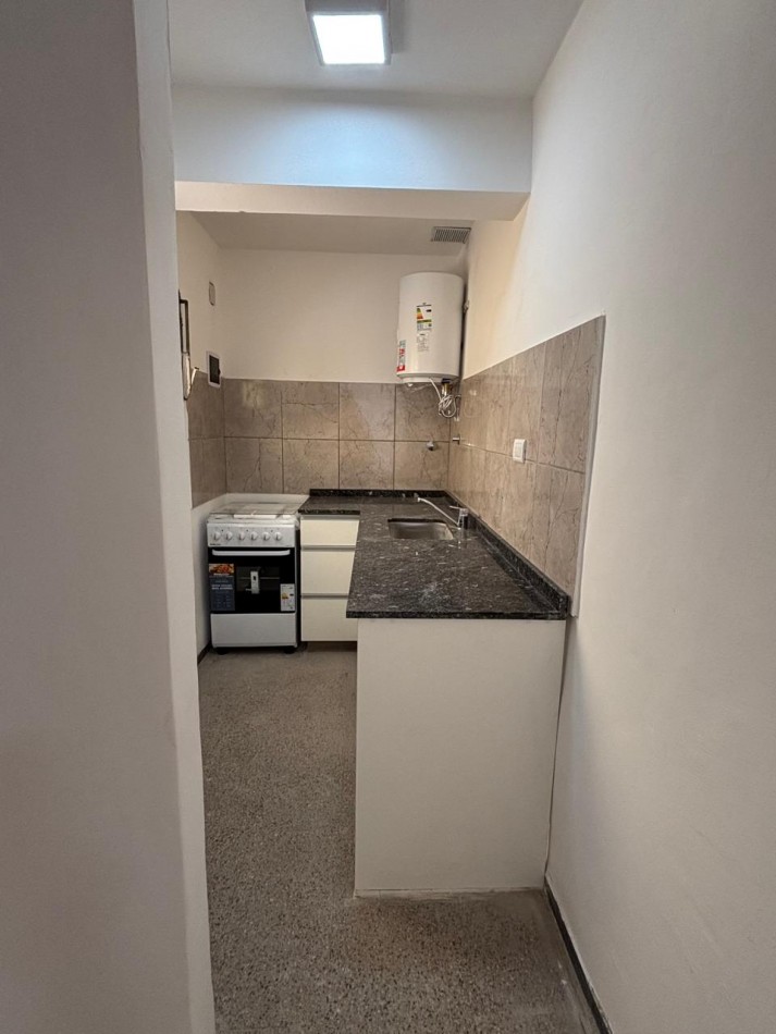 ALQUILER departamento 2 dor sobre Av. Fuerza Aerea al 4500