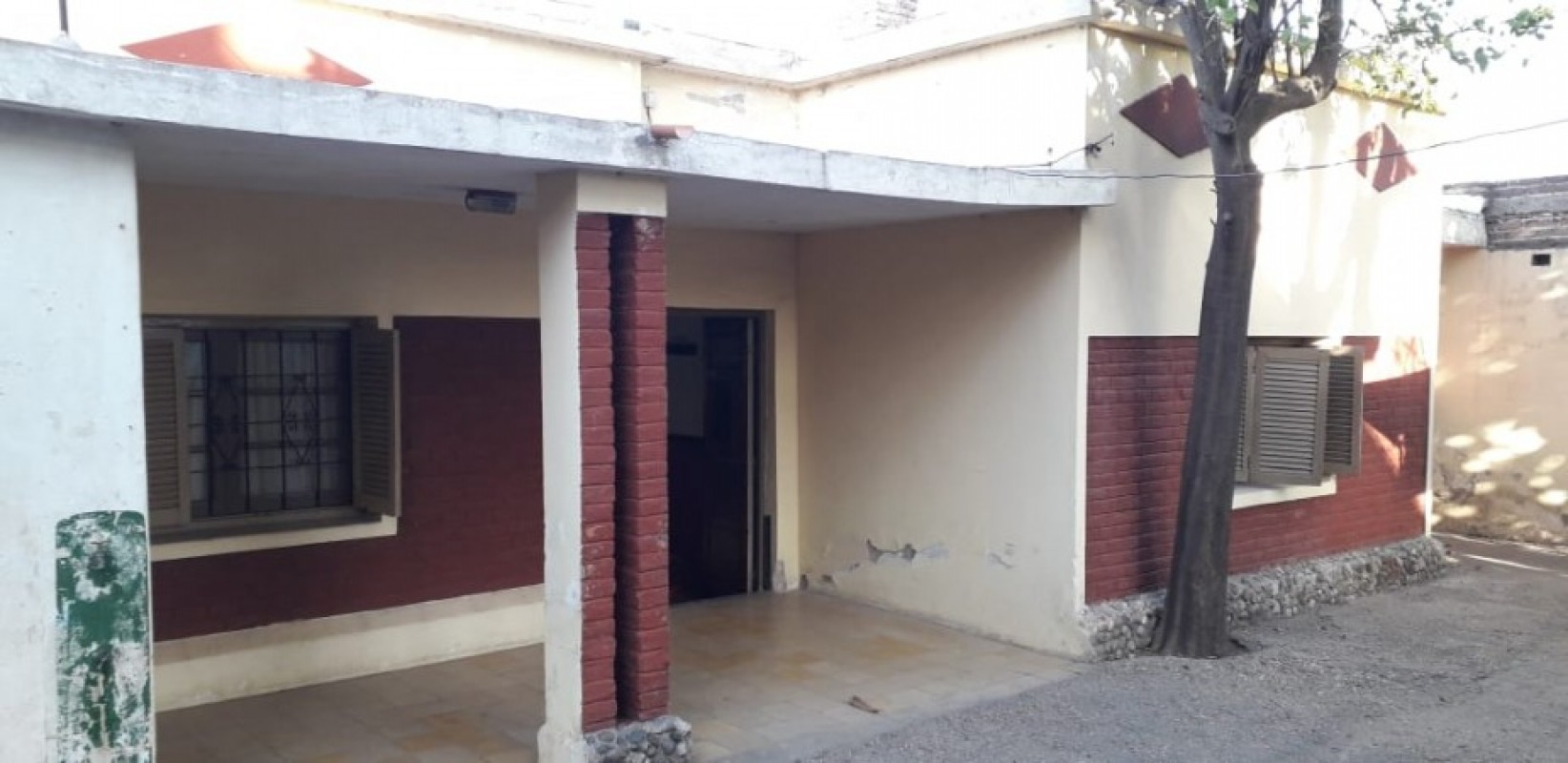 Ameghino Sur 2dor. 300m2 a metros Ruta 20 Apto Credito Rec auto