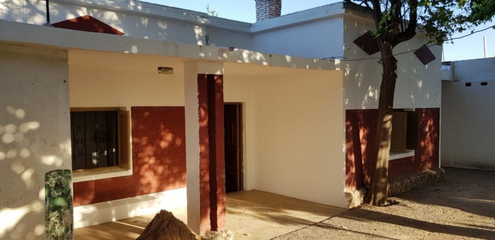 Ameghino Sur 2dor. 300m2 a metros Ruta 20 Apto Credito Rec auto