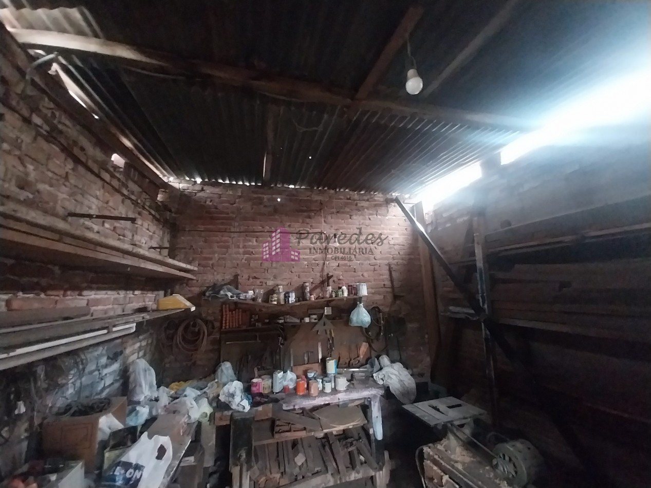 Los Naranjos casa en VENTA a refaccionar 4 dormitorios 