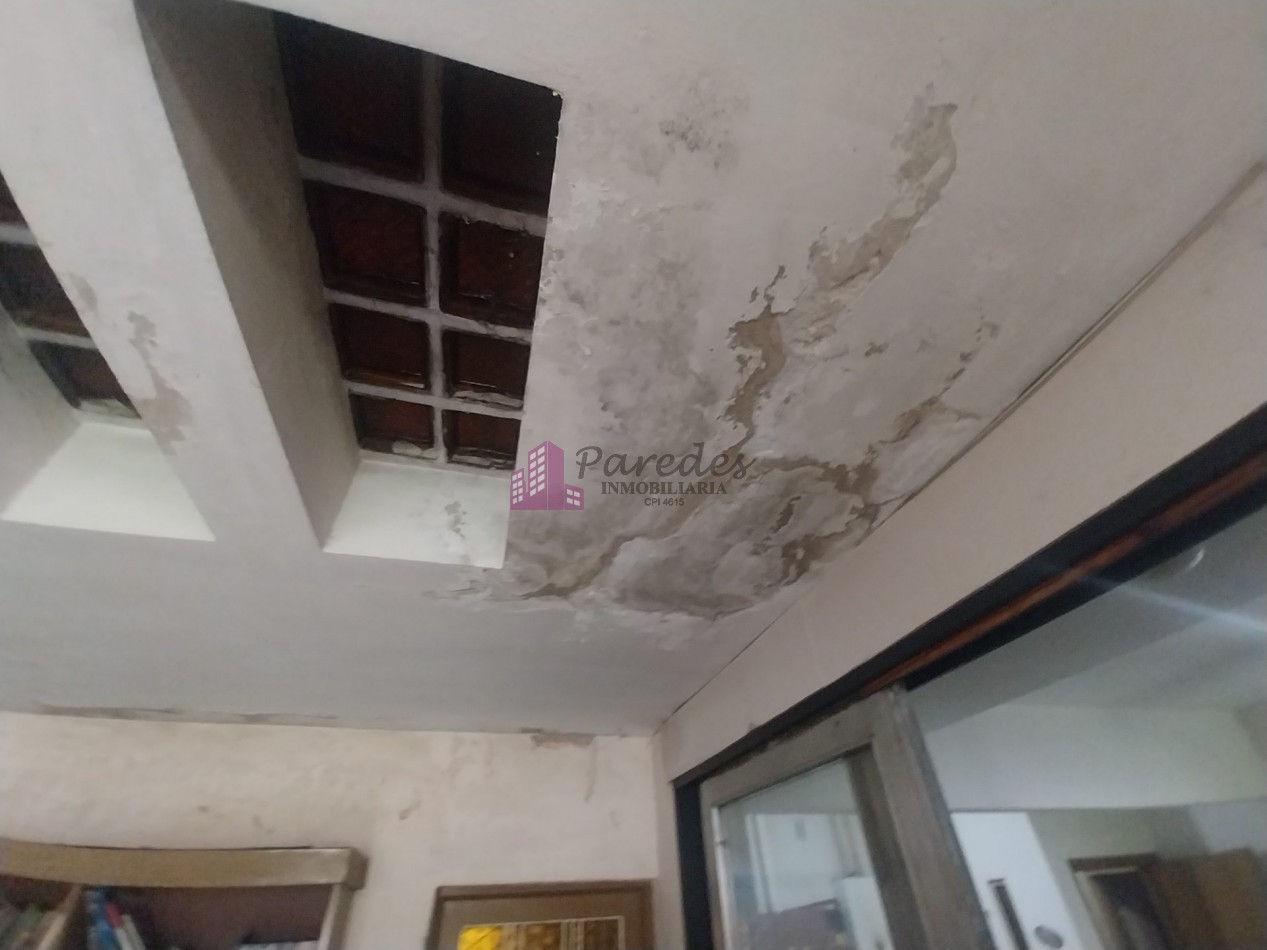 Los Naranjos casa en VENTA a refaccionar 4 dormitorios 