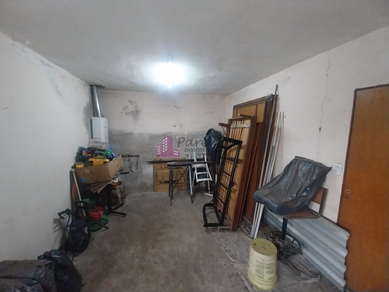 Los Naranjos casa en VENTA a refaccionar 4 dormitorios 