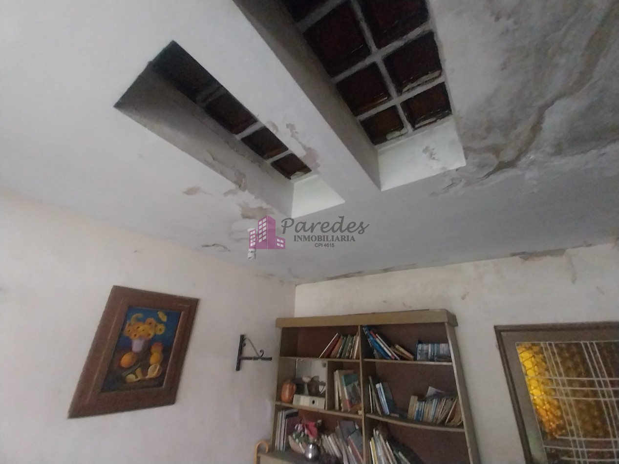 Los Naranjos casa en VENTA a refaccionar 4 dormitorios 