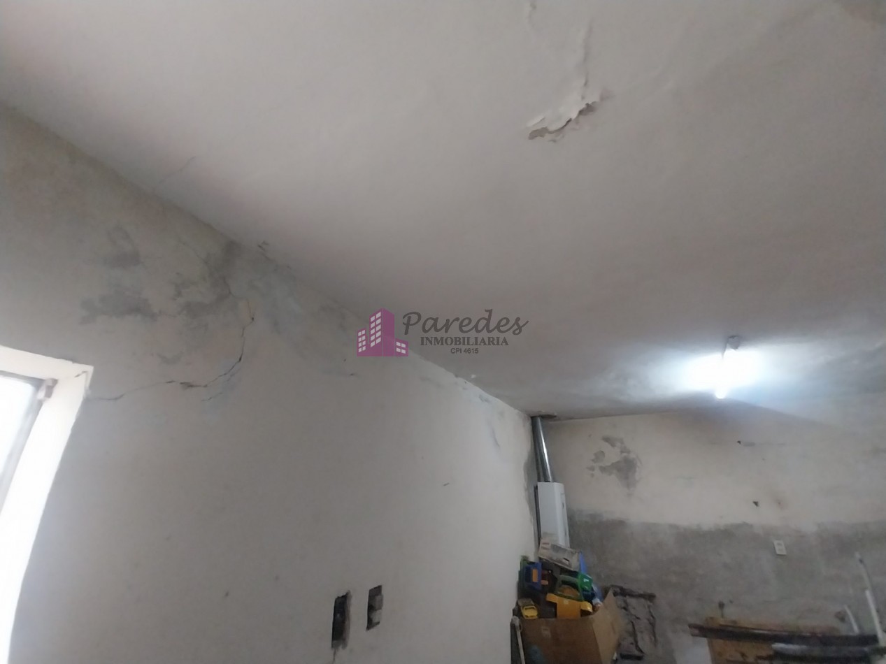 Los Naranjos casa en VENTA a refaccionar 4 dormitorios 