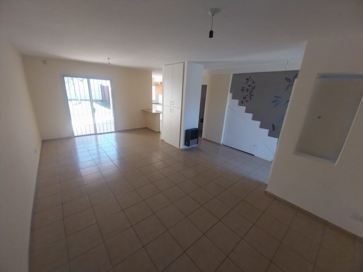 VENDO Valle Escondido Duplex 2 dormitorios 