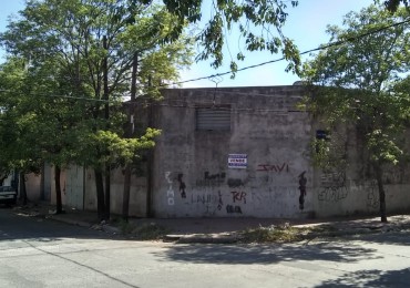 Vendo galpon esquina zona Av. Sabattini 600m2
